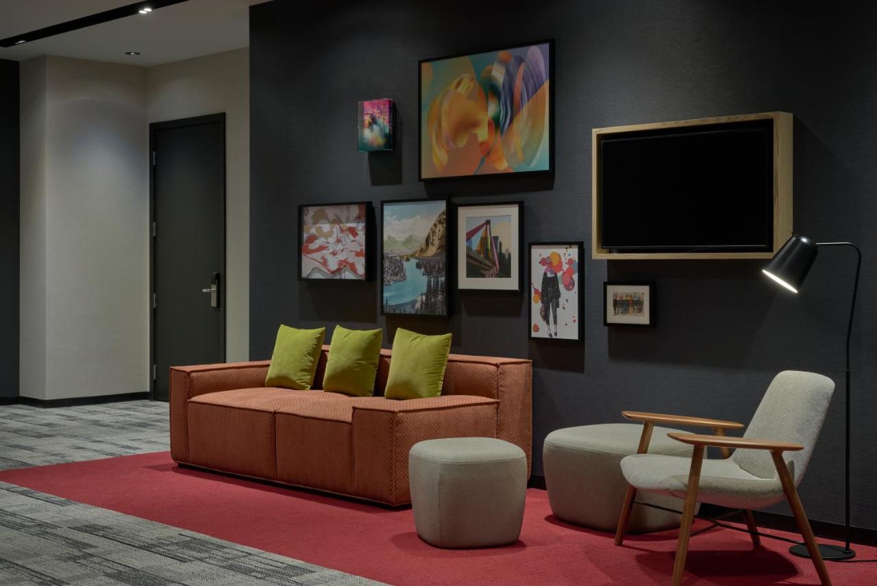 Alt Hotel Calgary University District Εξωτερικό φωτογραφία