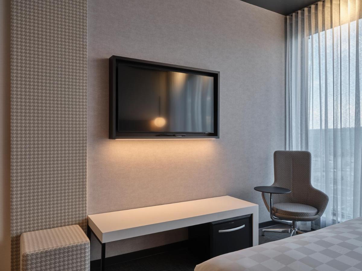 Alt Hotel Calgary University District Εξωτερικό φωτογραφία