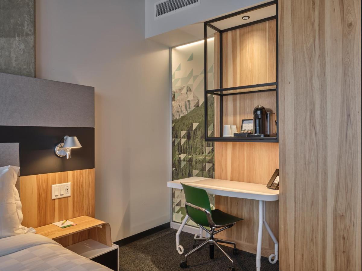 Alt Hotel Calgary University District Εξωτερικό φωτογραφία